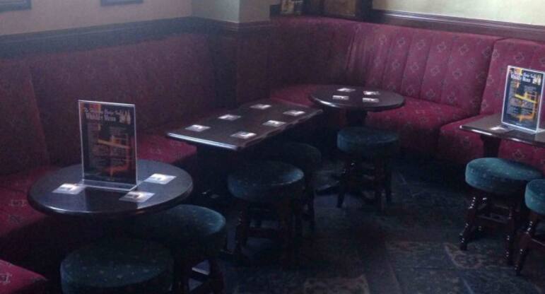 Ha Penny Bridge Inn Temple Bar Dublin